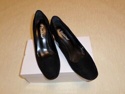 Замшеві туфлі