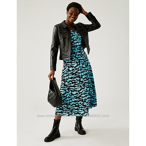 Яскрава віскозна сукня міді на запах з принтом р.16