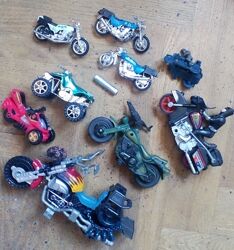 мальчикам игрушки машинки самолеты мотоциклы и другое 
