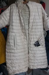 женская теплая Италия мех куртка пальто с капюшоном белого цвета