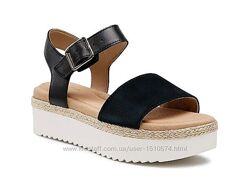р.37.5 Clarks жіночі шкіряні босоніжки оригінал