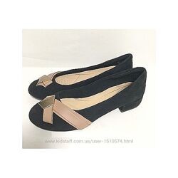 р.37 Clarks замшеві туфлі оригінал