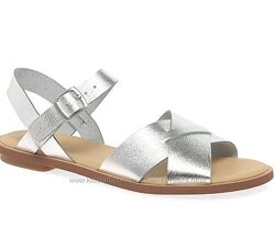 р.37,37.5 Clarks шкіряні босоніжки оригінал