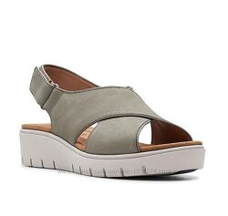 р.37.5,38,38.5,39 Clarks кожаные босоножки оригинал