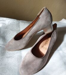 Новые женские кожаные туфли Ombelle размер 37 Франция
