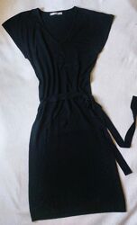 Новое приталенное черное платье An&acutege размер XS-S Франция