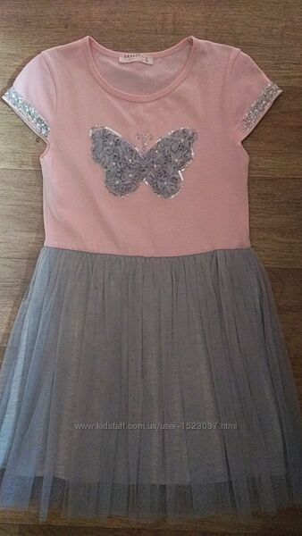 Фирменные , красивые платья 