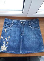 Красивая джинсовая юбка
