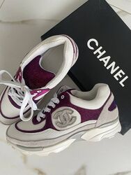 Кросівки Chanell в наявності