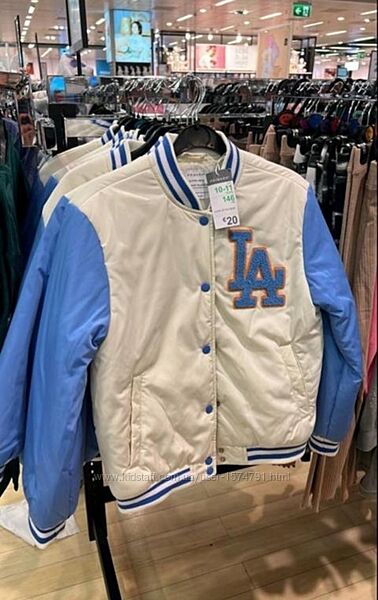 Бомбер куртка primark