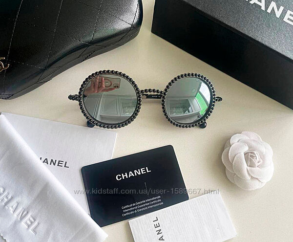 Окуляри Chanel в наявності різні модельки
