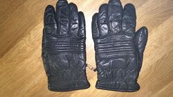 Перчатки кожаные черные