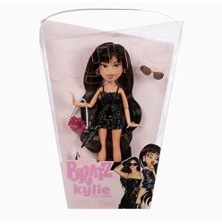 Лялька Братц Кайлі Дженнер Bratz x Kylie Jenner Day Fashion Doll 