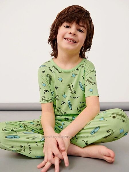 піжама-двійка з мякої бамбукової тканини. Sinsay