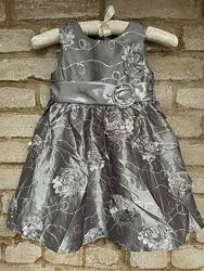 нарядное платье с блестками и нижними юбками Размер 3-4 года RARE Edisions