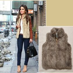 Демисезонная жилетка жилет безрукавка из эко меха меховая теплая axis