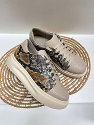 Шкіряні кеди з фактурою під рептилію - від виробника