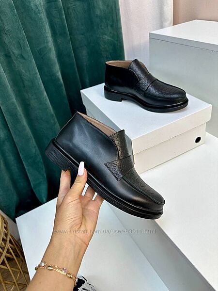 Зручні шкіряні закриті туфлі низький хід - від виробника