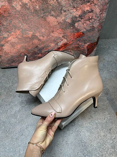 Елегантні ботильони з натуральної шкіри - від виробника