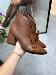 Стильні ботильони з натуральної шкіри - від виробника