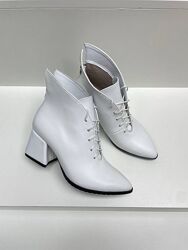 Стильні ботильони з натуральної шкіри - від виробника