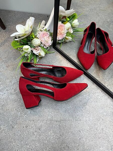 Стильні туфлі з натуральної шкіри - від виробника