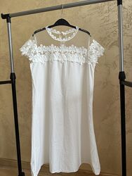 Плаття ніжне біле