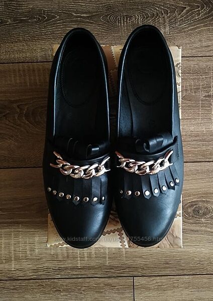 Новые кожаные лферы на толстой подошве /стильный дизайн