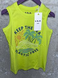 Яскрава футболка на хлопчика 7 років