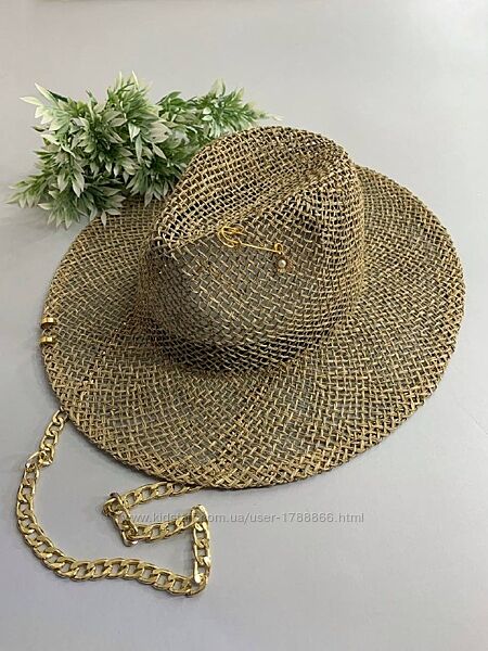 Летняя шляпа Федора с цепью, пирсингом и булавкой из водорослей