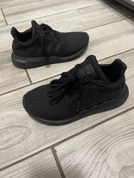 Кроссовки Adidas р-31