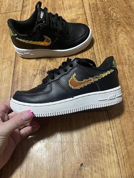 Кросівки  Nike р-26-27