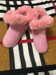 Угги красивые теплые, удобные, легкие