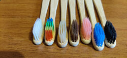 Бамбуковая зубная щетка, деревянная ручка