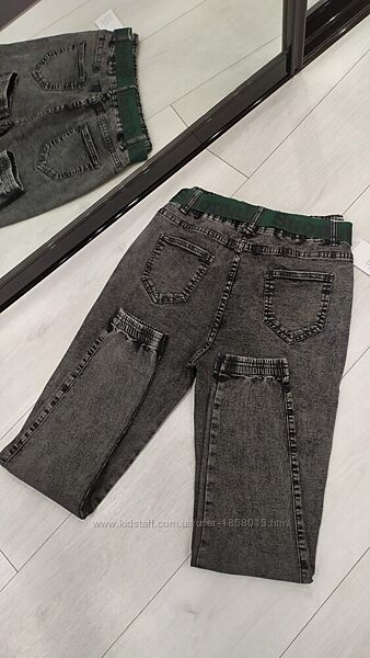 Нова колекція джинсів два кольори ремінь в комплекті