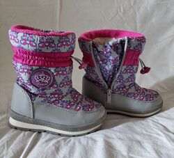 Зимние сапожки для девочки.