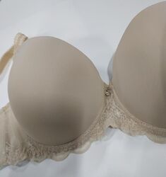 Бюстгальтер, який збирає груди naturana 170015 гладкий з формованою чашкою 