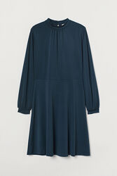Сукня плаття з вирізом ззаду для жінки H&M 0912095-006 темно-синій