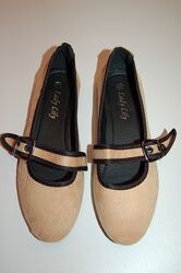 Класичні нові бежеві балетки, туфлі на низькому ходу, туфлі-човники