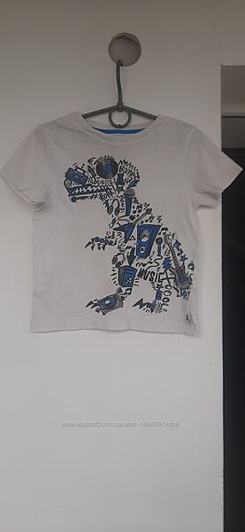 Біла футболка з динозавром