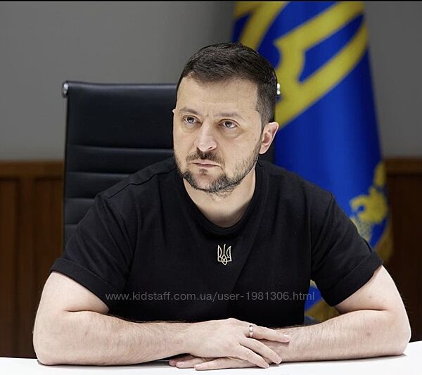 Доброго вечора, ми з України Футболка як у Президента