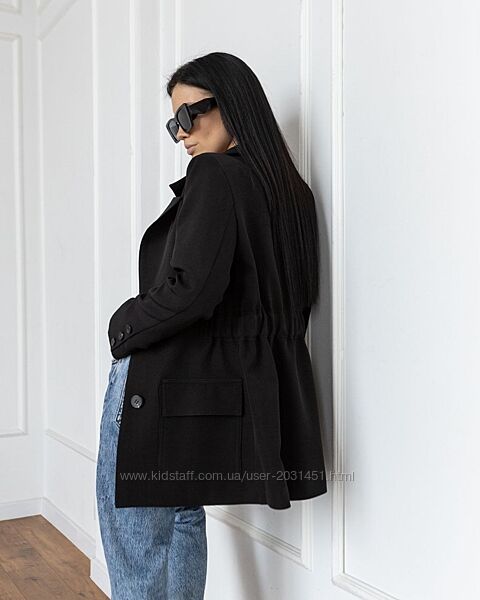 Пиджак женский однобортный с накладными карманами дизайнерский черный 
