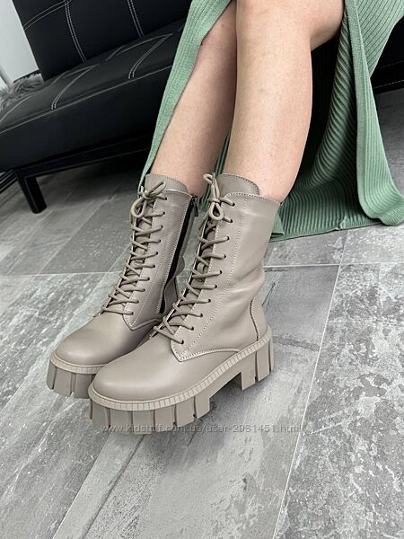 Ботинки берцы женские демисезонные кожаные, на байке, бежевые