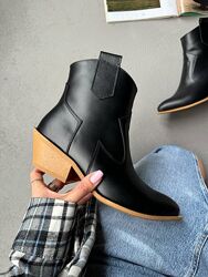 #7:  черный- беж подошва