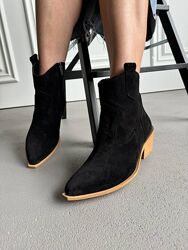 #4:  черный- беж подошва