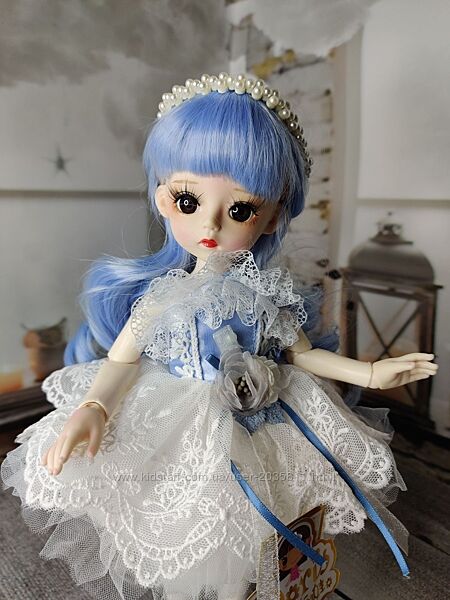 Шарнірна лялька Annie Doris
