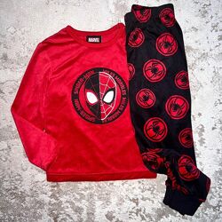 Піжама для хлопчика велюрова, дуже приємна на дотик Розмір 3-4 роки