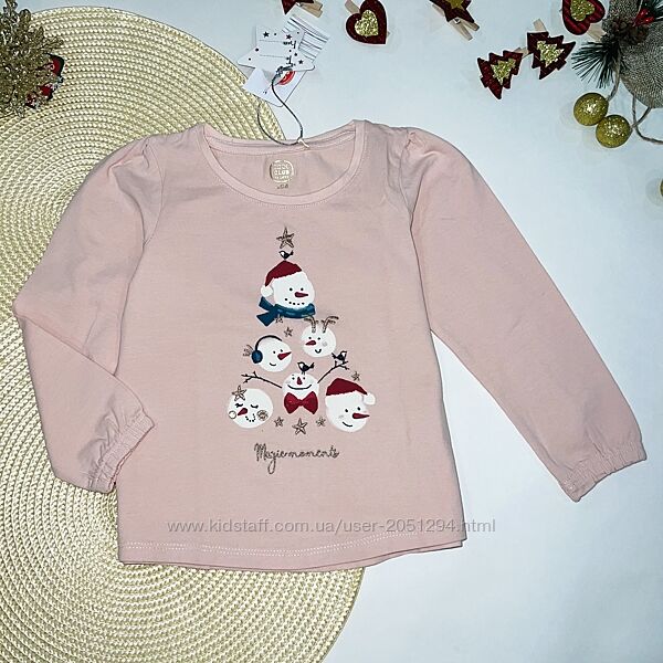 Ніжна кофта світло рожевого кольору з сніговиками. Розмір   104 см.2  