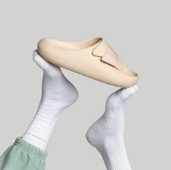Шлепанцы CROCS Mellow Luxe Recovery Slide