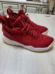 Баскетбольні кросівки Jordan Proto React Sneakers кроссовки